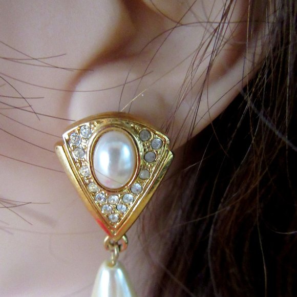 Art Deco Revival faux pearl & rhinestone dangling pierced earrings - Picture 3 of 7